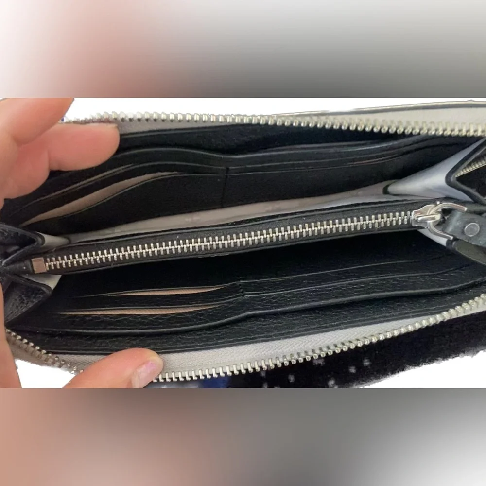 Kate Spade Wallet - Picture 3 of 3